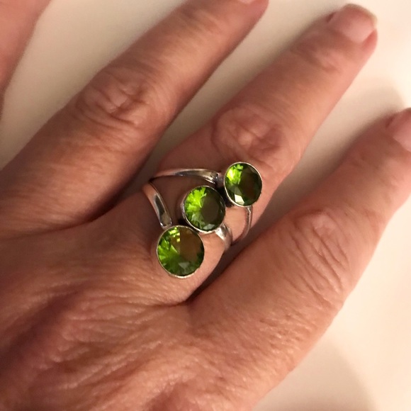 Peridot 925 Sterling Silver Ring